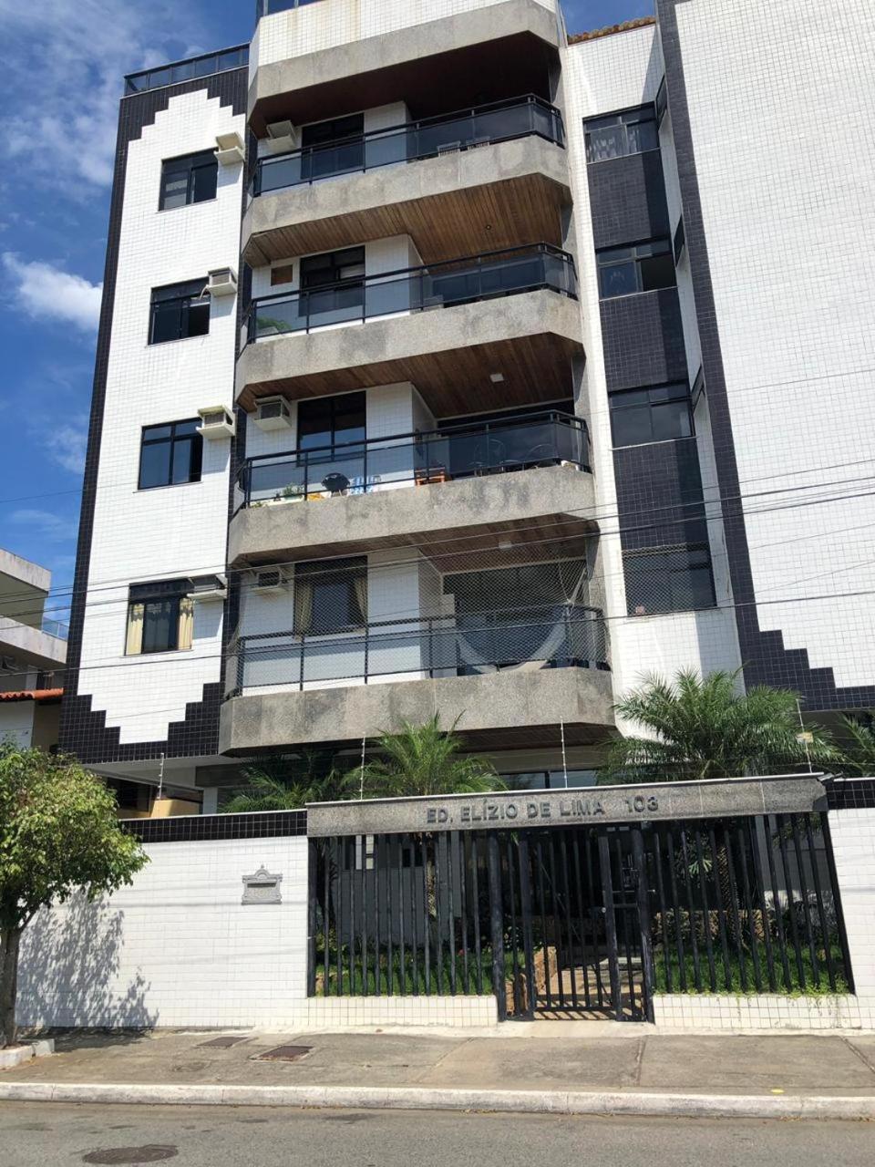 Apartamento em Кабо Фрио Екстериор снимка