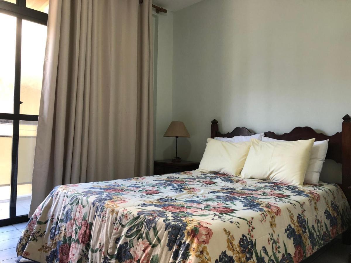 Apartamento em Кабо Фрио Екстериор снимка