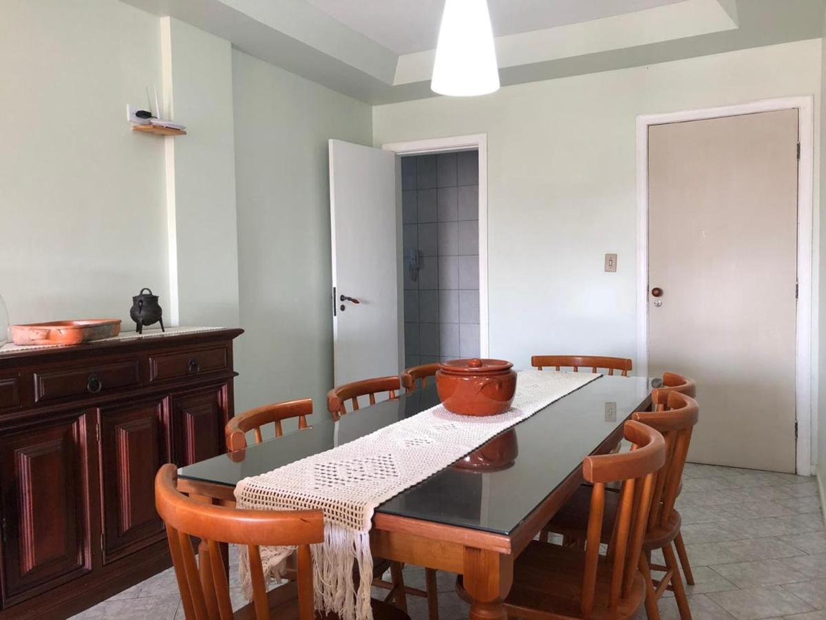 Apartamento em Кабо Фрио Екстериор снимка